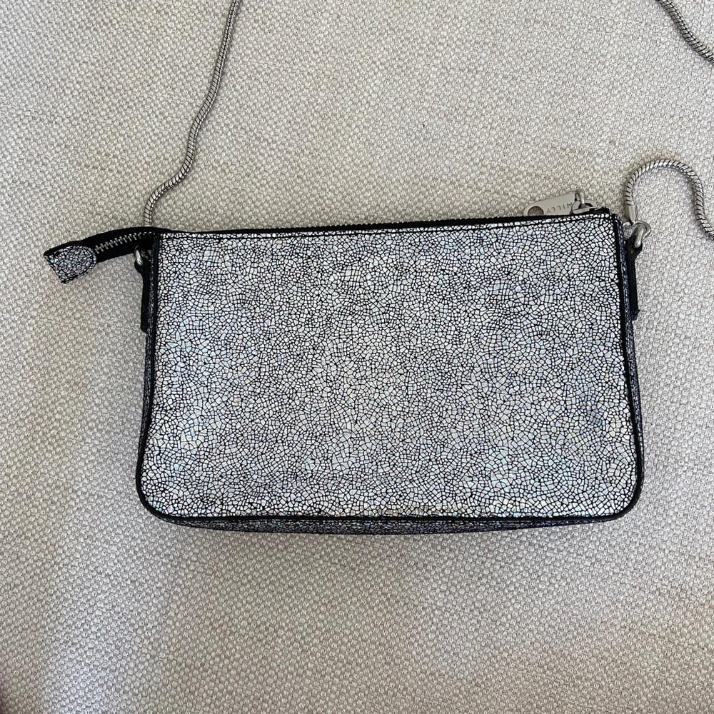 Milly Delano Metallic Crossbody Purse Silver - Picture 5 of 7